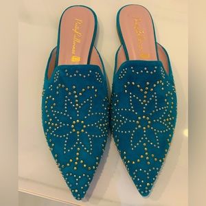 Gorgeous genuine suede slip-ons by Pretty Ballerinas